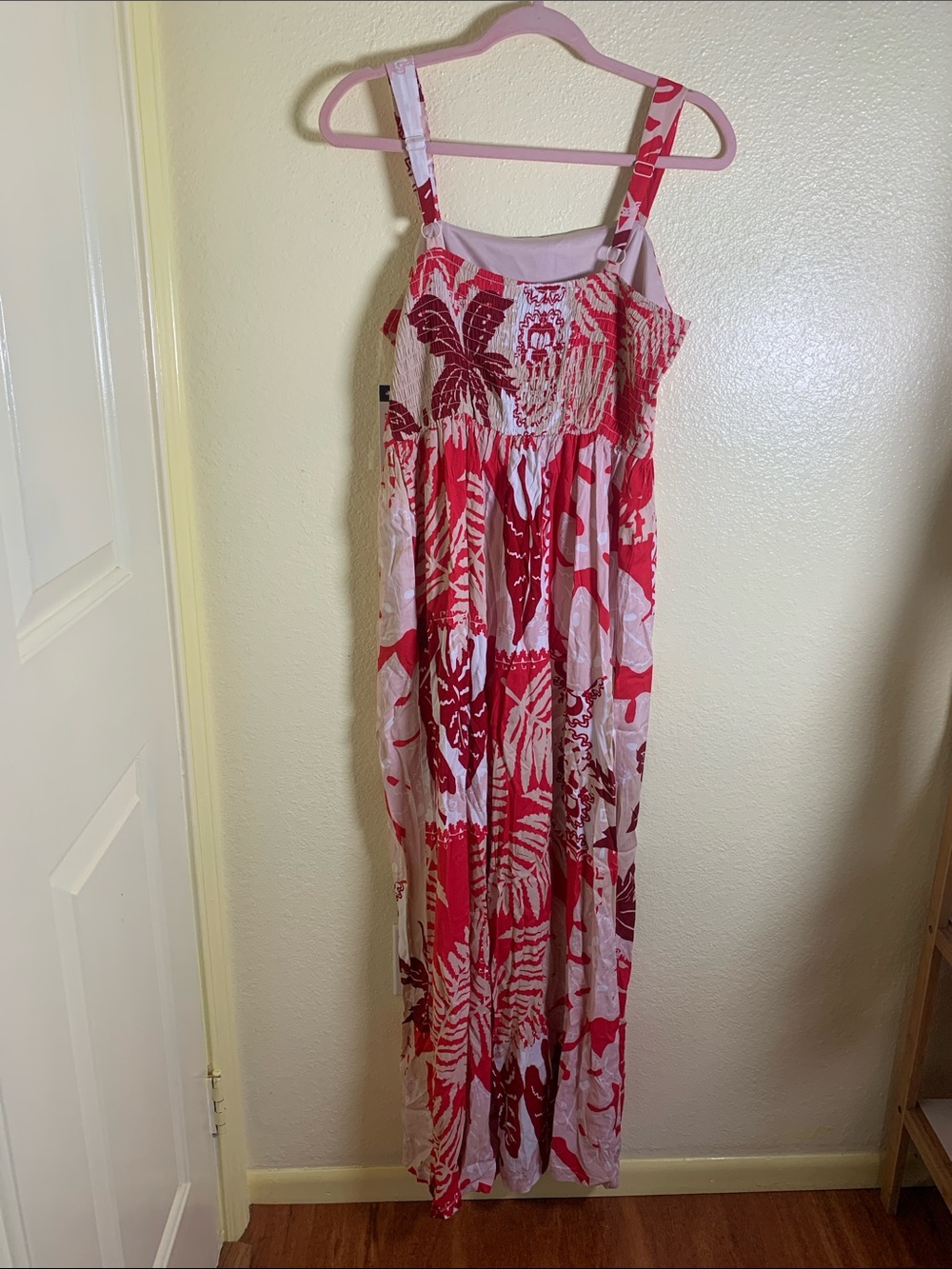 NWT Luxology Pink Red Tropical Print Jumpsuit, Size M - Picture 2 of 9